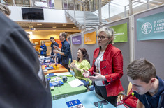 Stoiska wydziałowe. Dr inż. A. Szlachta,